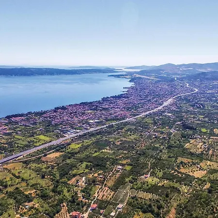 2 Bedroom Stunning In Kastel Stari Апартаменты *